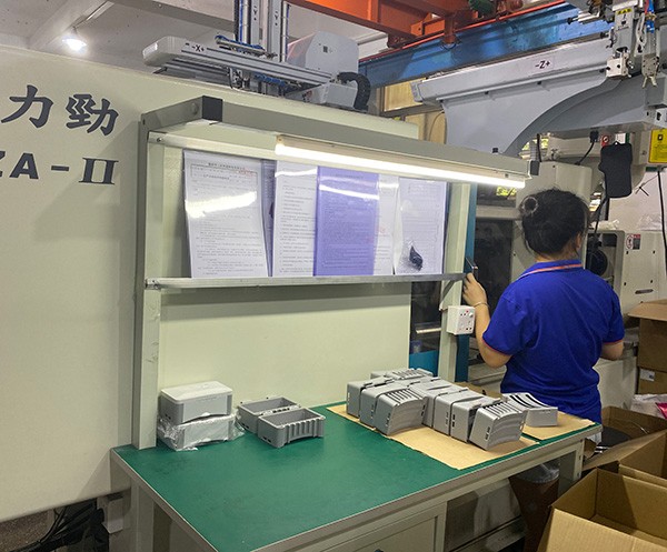 香蕉视频下载黄车间