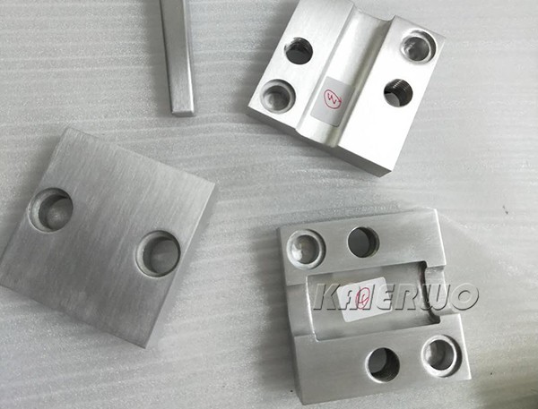 CNC金属香蕉视频污在线观看