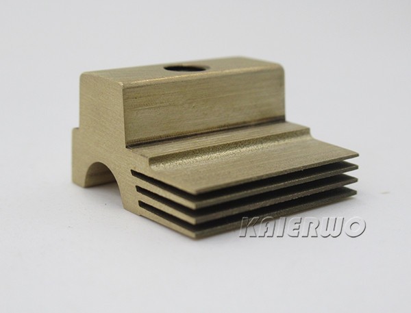 CNC金属香蕉视频污在线观看